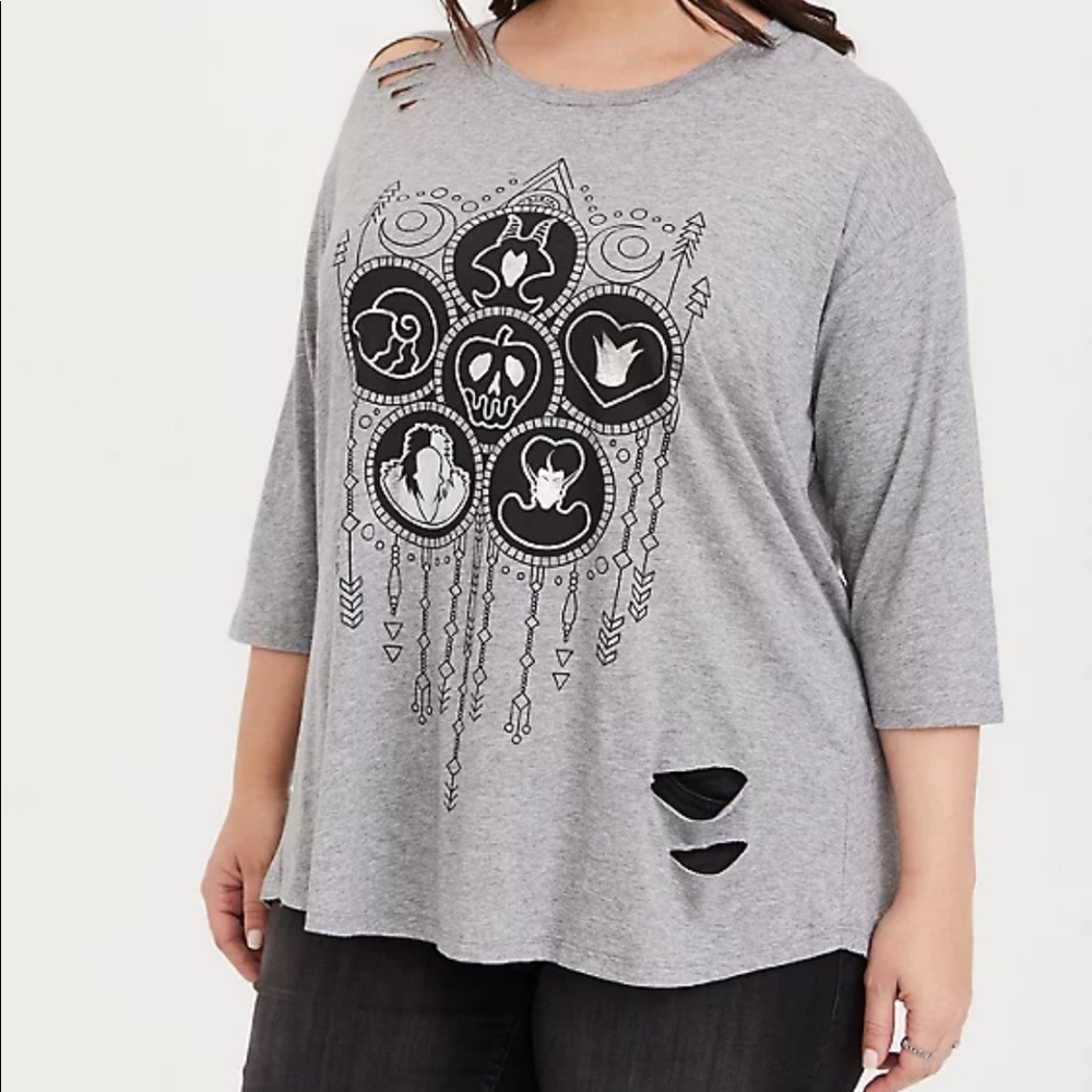 1X TORRID DISNEY 3/4 SLEEVE TEE